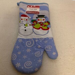 Plush White Kitchen Towel Set